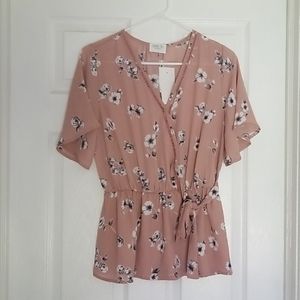 NWT Women's size large short sleeve dress shirt